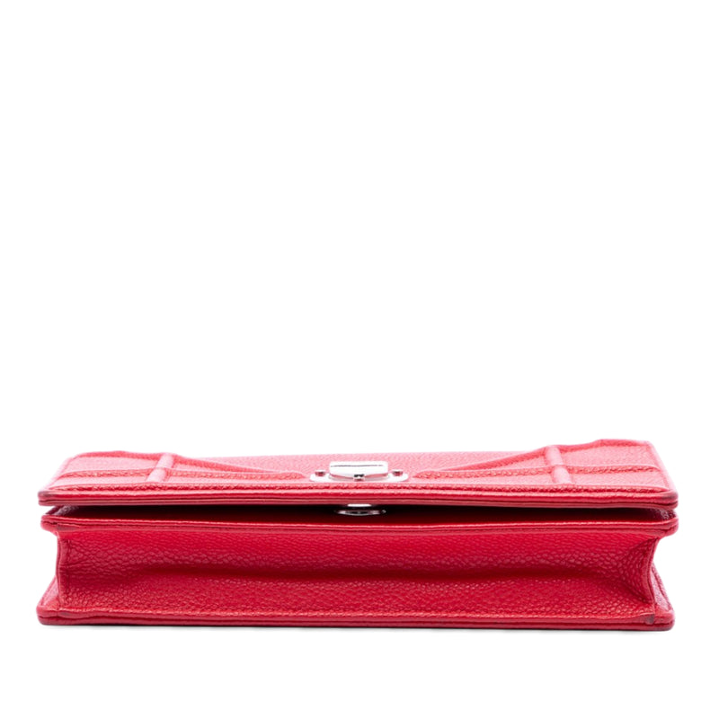 Grained Calfskin Diorama Wallet on Chain - Image 3