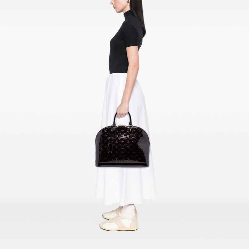 Monogram Vernis Alma GM - Image 7