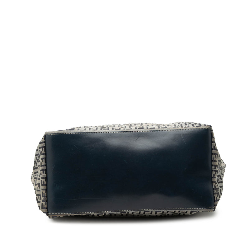 Zucchino Canvas Tote - Image 3
