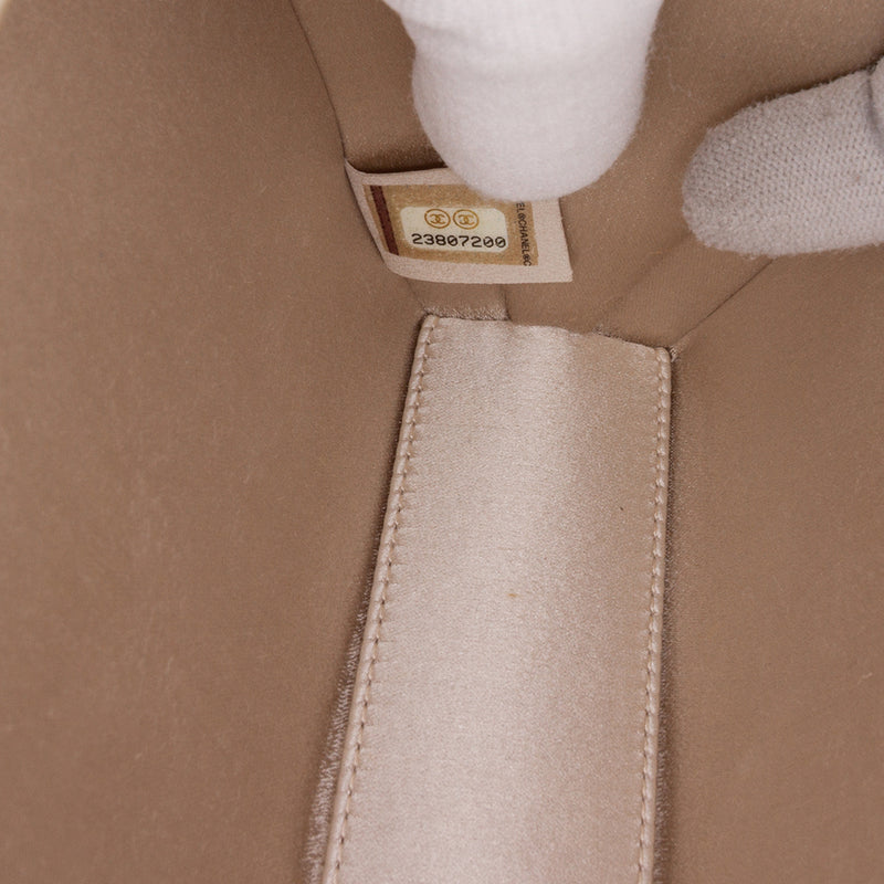 Chocolate Bar Metallic Lambskin Frame Clutch with Chain - Image 5