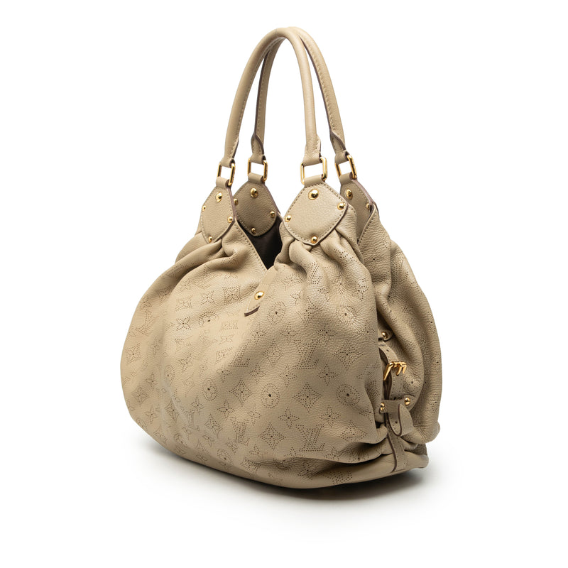 Monogram Mahina L Hobo - Image 2