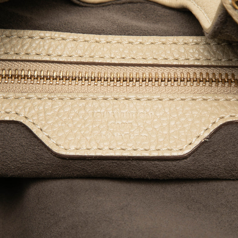Monogram Mahina L Hobo - Image 5