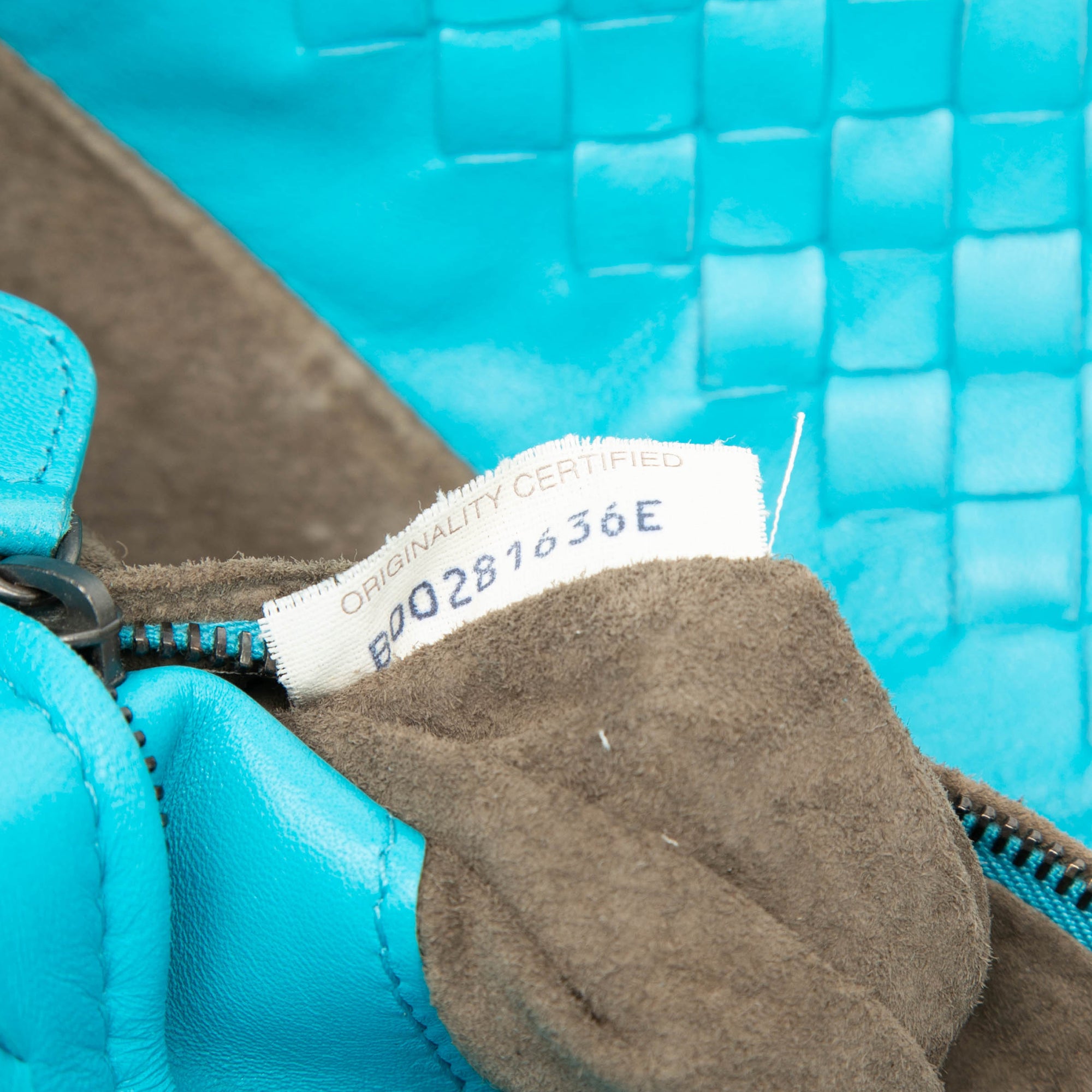 Medium Nappa Intrecciato Garda Tote - Image 6