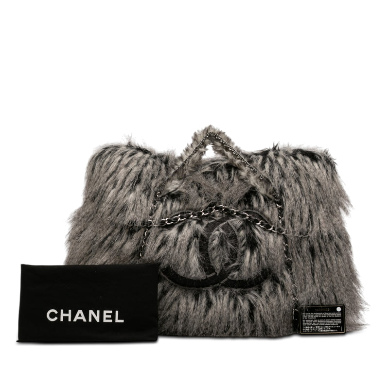 Faux Fur Arctic Fantasy Tote - Image 7