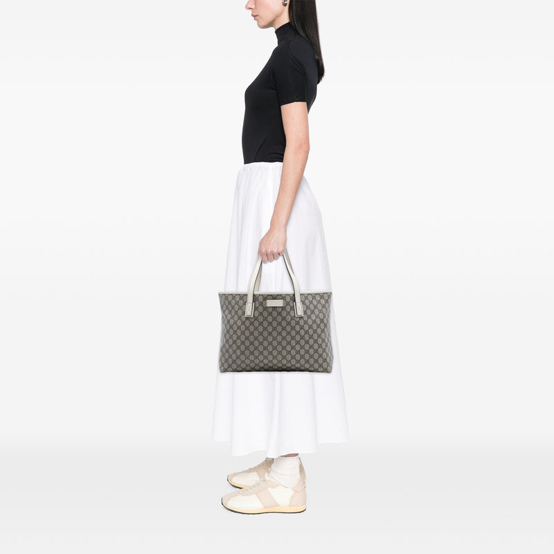 Medium GG Supreme Tote - Image 6