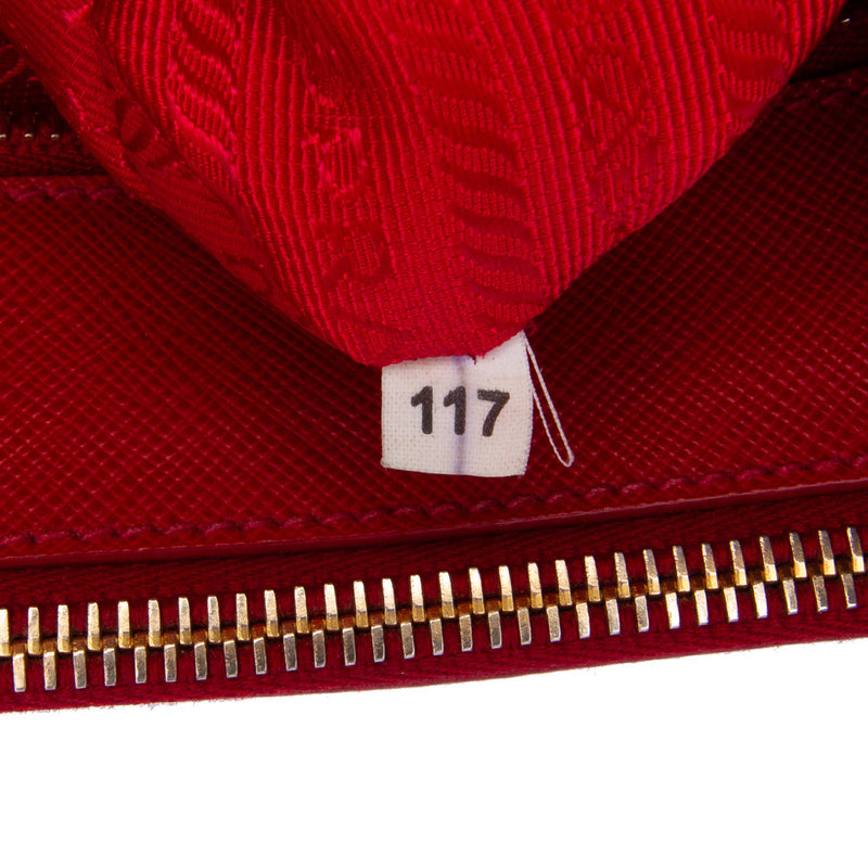 Large Saffiano Lux Galleria Double Zip Satchel - Image 6