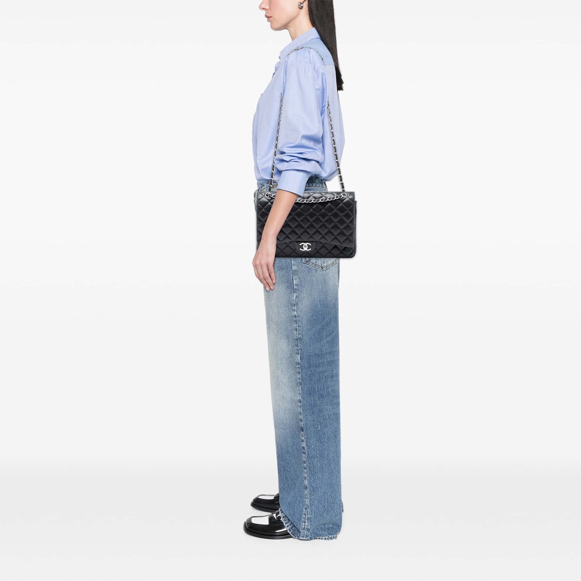 Maxi Classic Lambskin Double Flap - Image 7