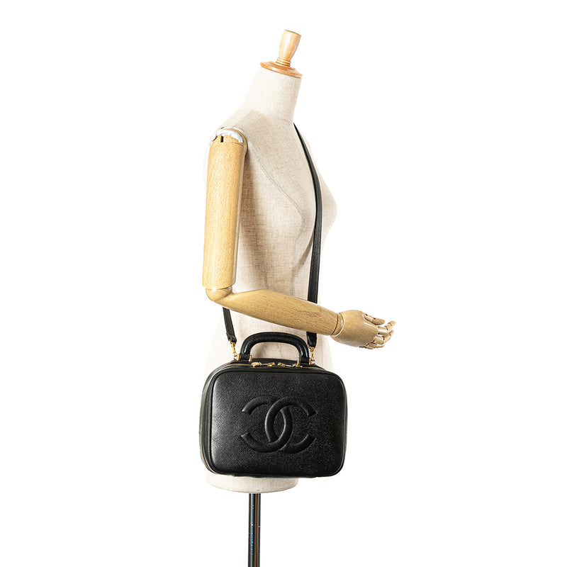 CC Caviar Vanity Case - Image 15