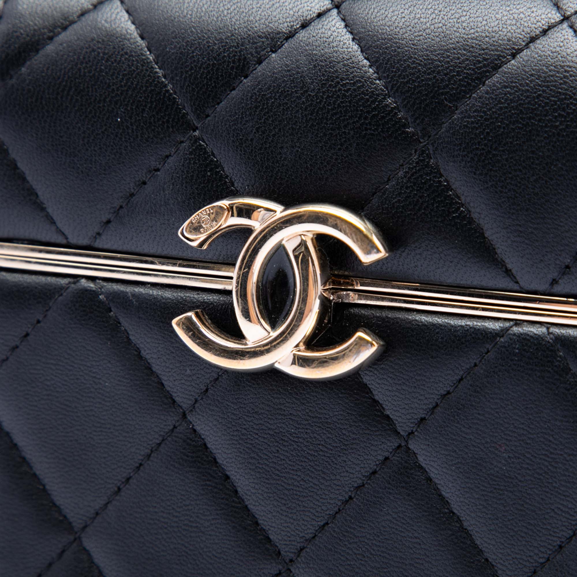 Small Quilted Lambskin Box With Chain - Image 5