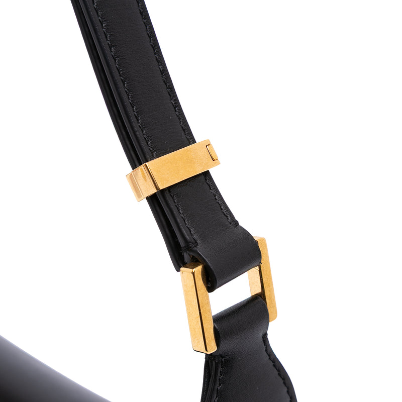 Medium Leather Vlogo Chain Shoulder Bag - Image 10