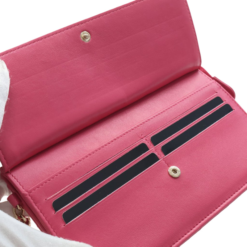 Quilted Lambskin All About Chanel Clutch On Chain - Image 6