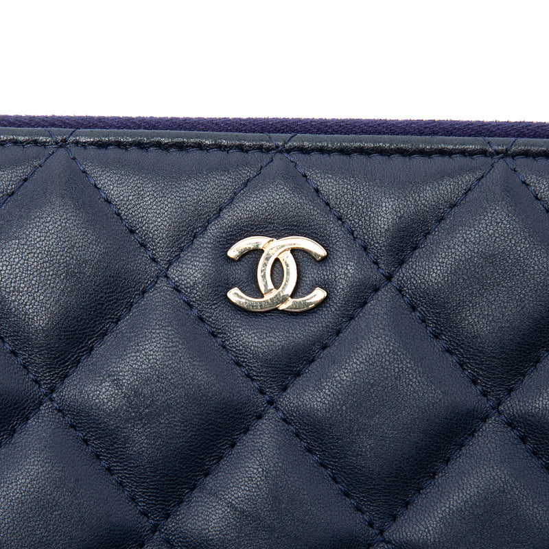 Large Quilted Lambskin Casino Charms O Case Clutch - Image 5