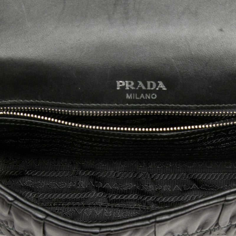 Nappa Gaufre Chain Flap - Image 4