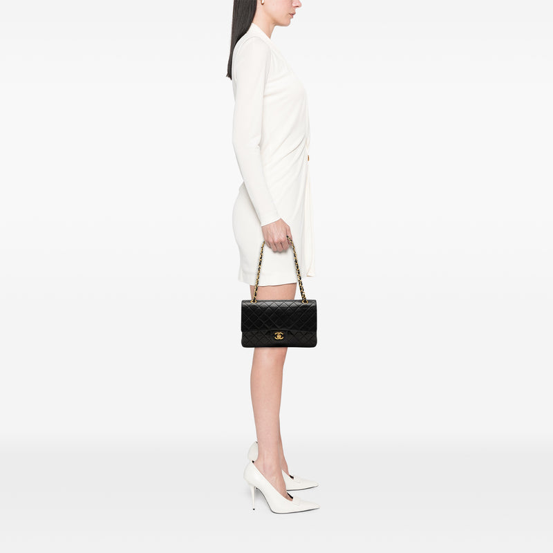 Medium Classic Lambskin Double Flap - Image 6