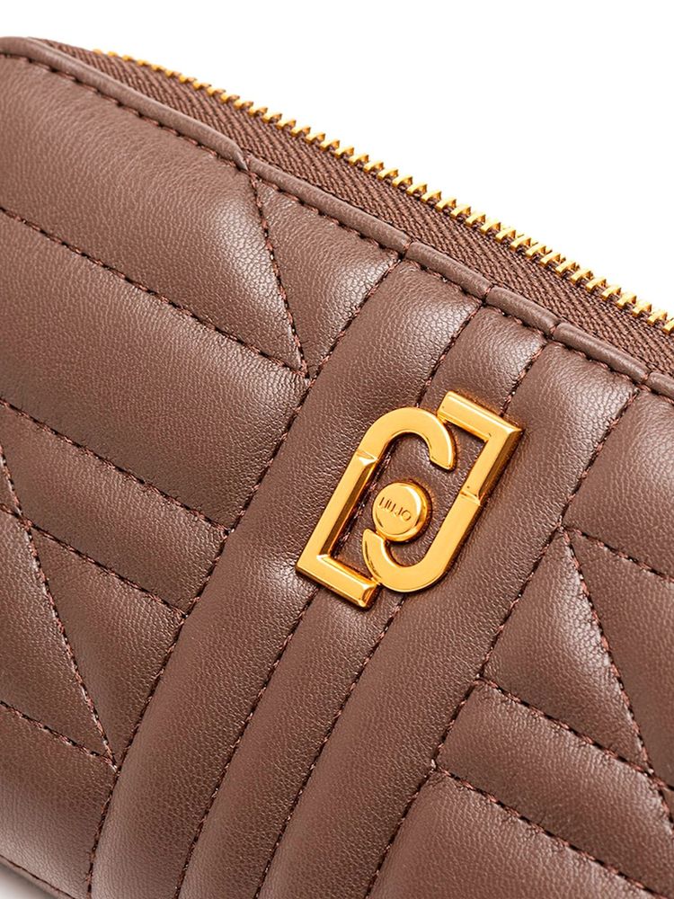 Liu Jo Quilted Polyurethane Wallet — Brown