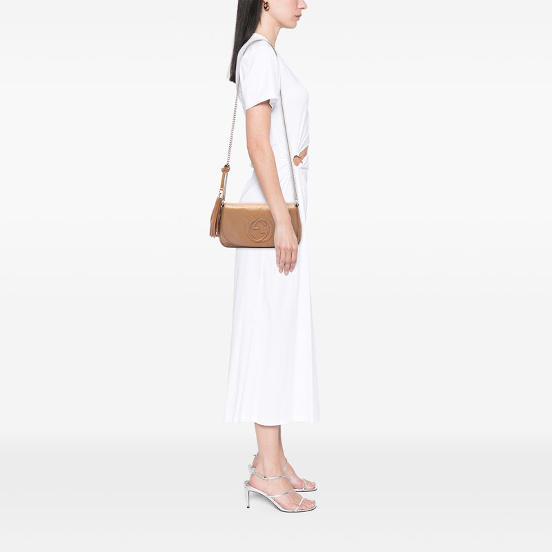 Medium Patent Soho Chain Flap Crossbody - Image 6