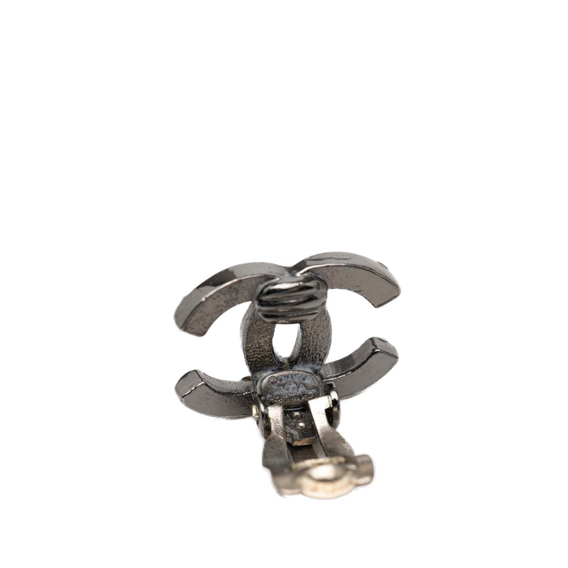 CC Brass Strass Lacquered Clip On Earrings - Image 3