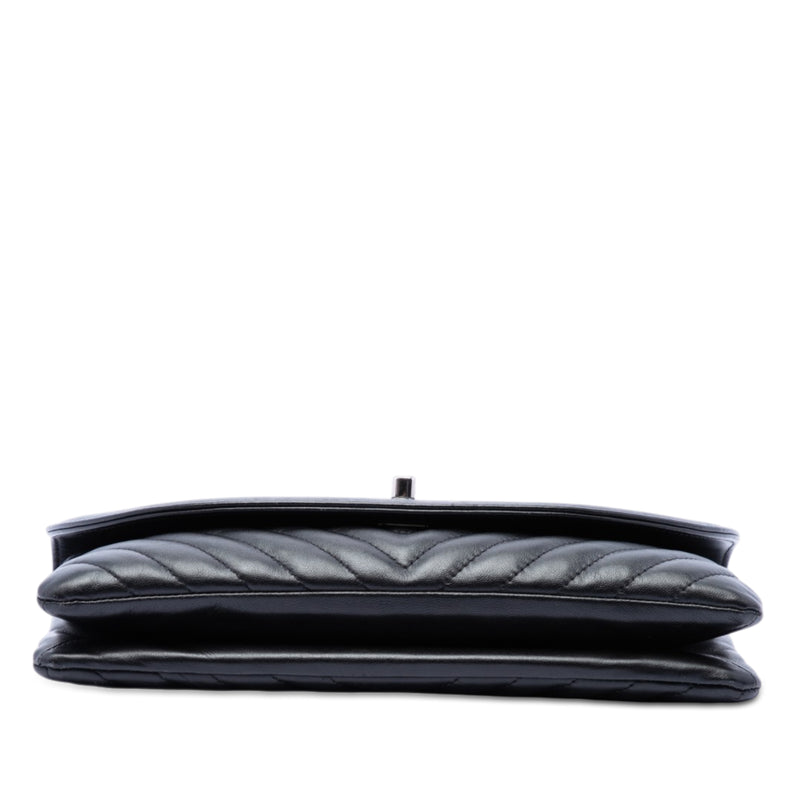 CC Chevron Lambskin Round Flap Clutch - Image 3