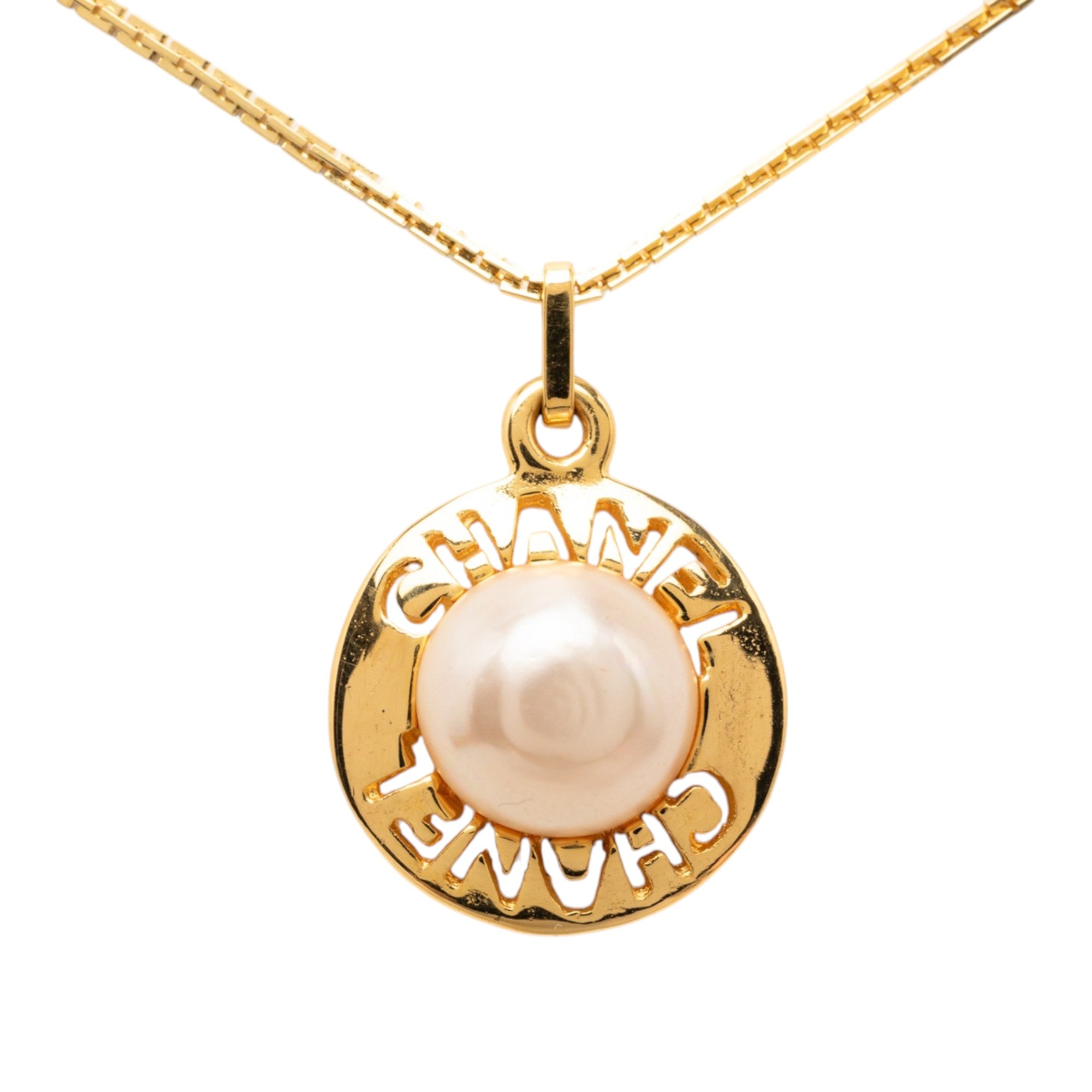 Gold Plated Faux Pearl Logo Round Pendant Necklace - Image 2