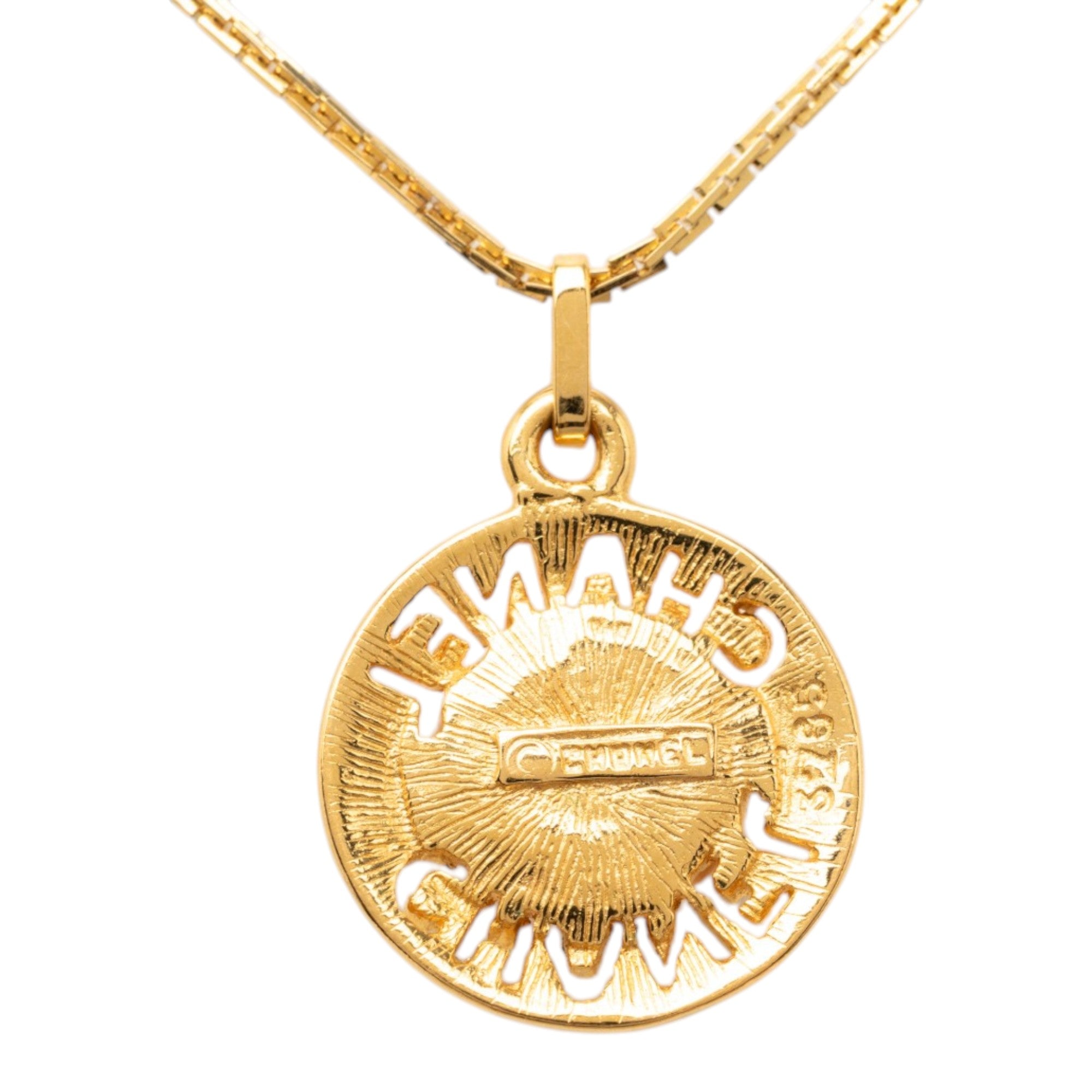Gold Plated Faux Pearl Logo Round Pendant Necklace - Image 3