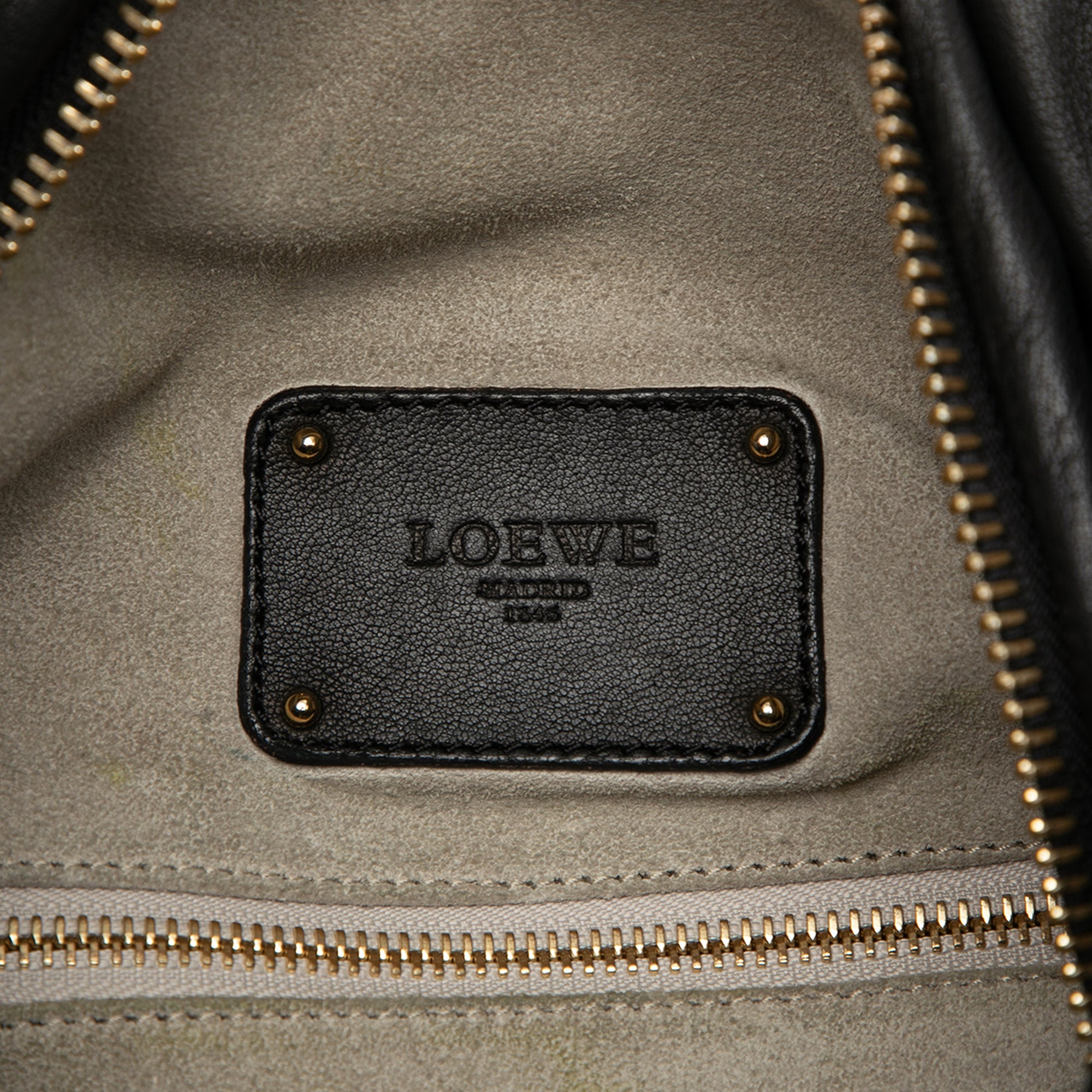 Leather Padlock Calle Hobo - Image 5