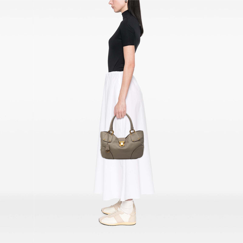 Vitello Daino Shoulder Bag - Image 6