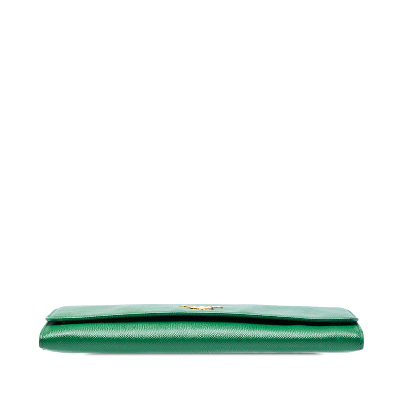 Saffiano Lux Wallet On Chain - Image 3
