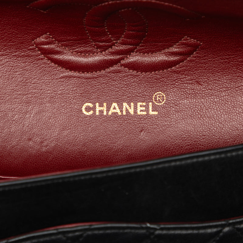 Medium Classic Lambskin Double Flap - Image 5
