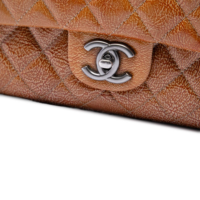 Medium Classic Crinkled Patent Double Flap - Image 4