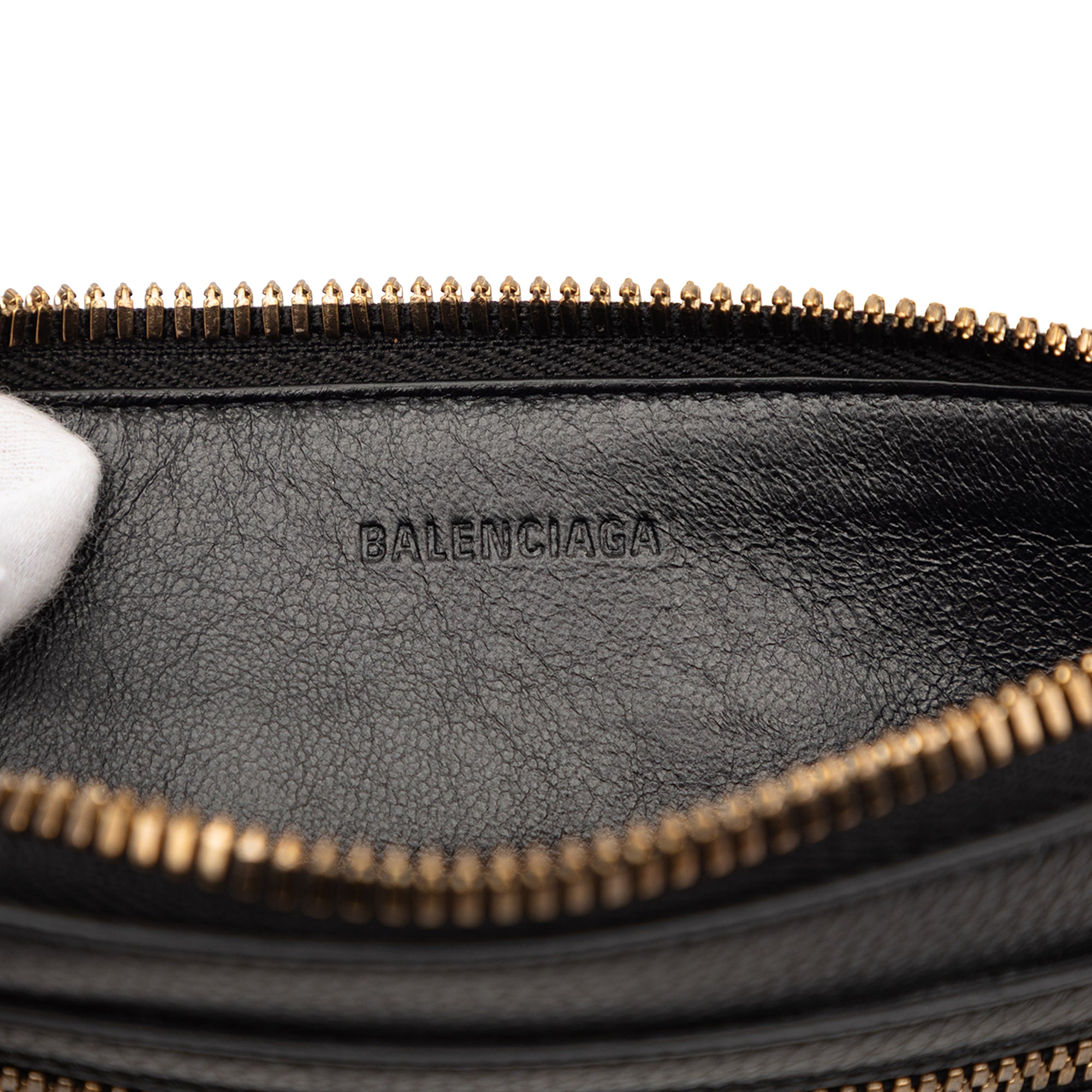 Grained Calfskin Neo Classic Pouch XS - Image 5