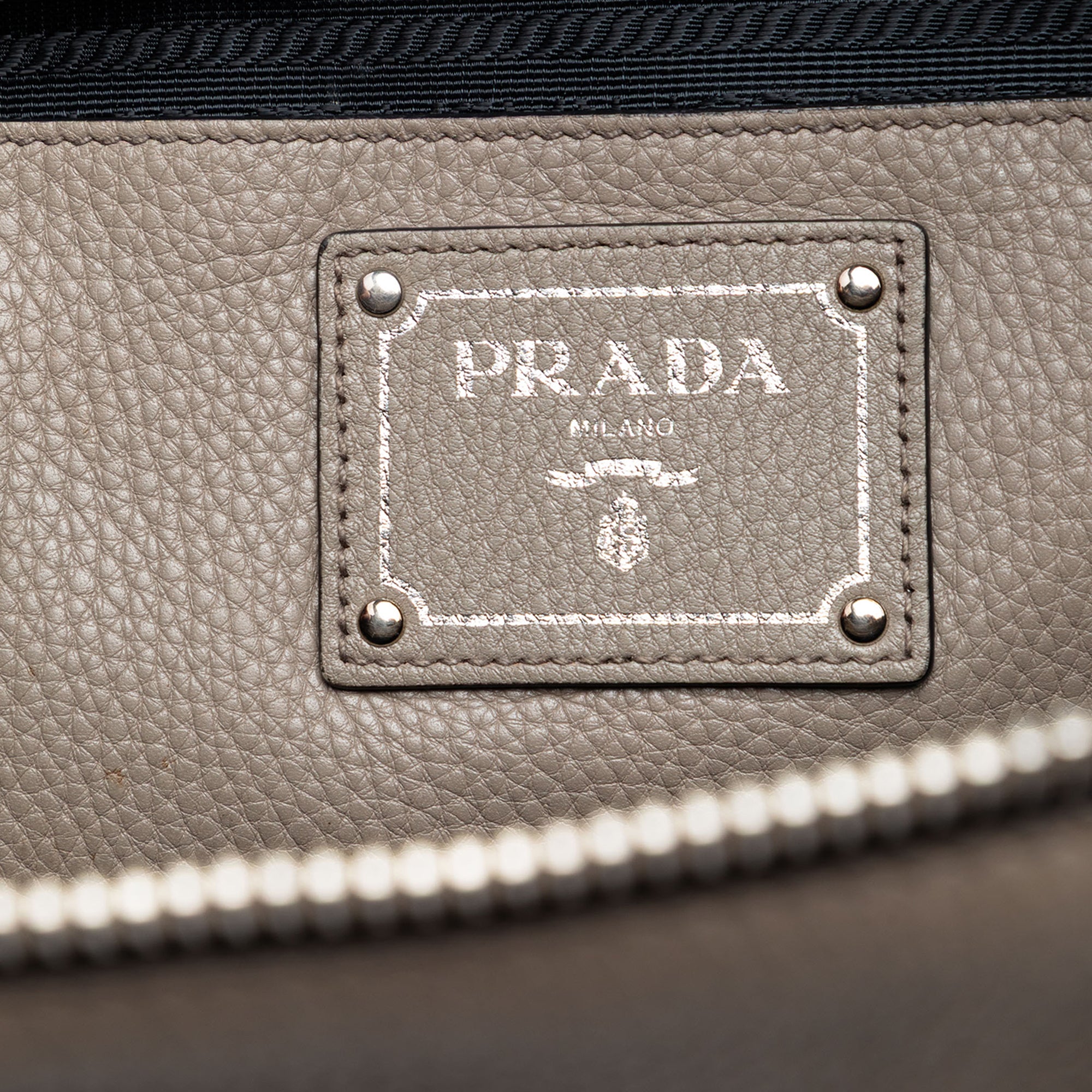 Vitello Daino Double Handle Bag - Image 5
