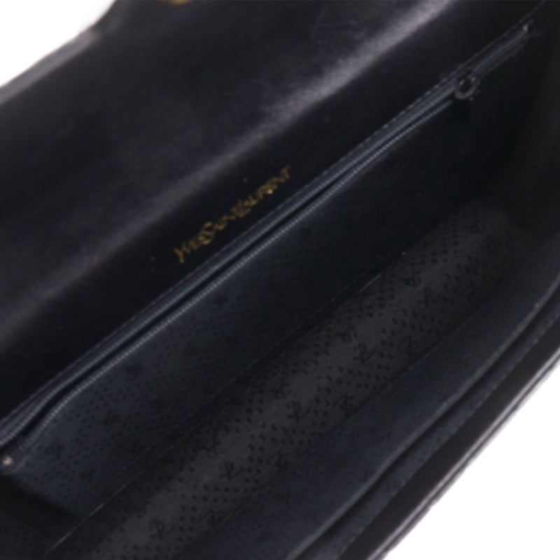 Croc Embossed Patent Clutch - Image 5