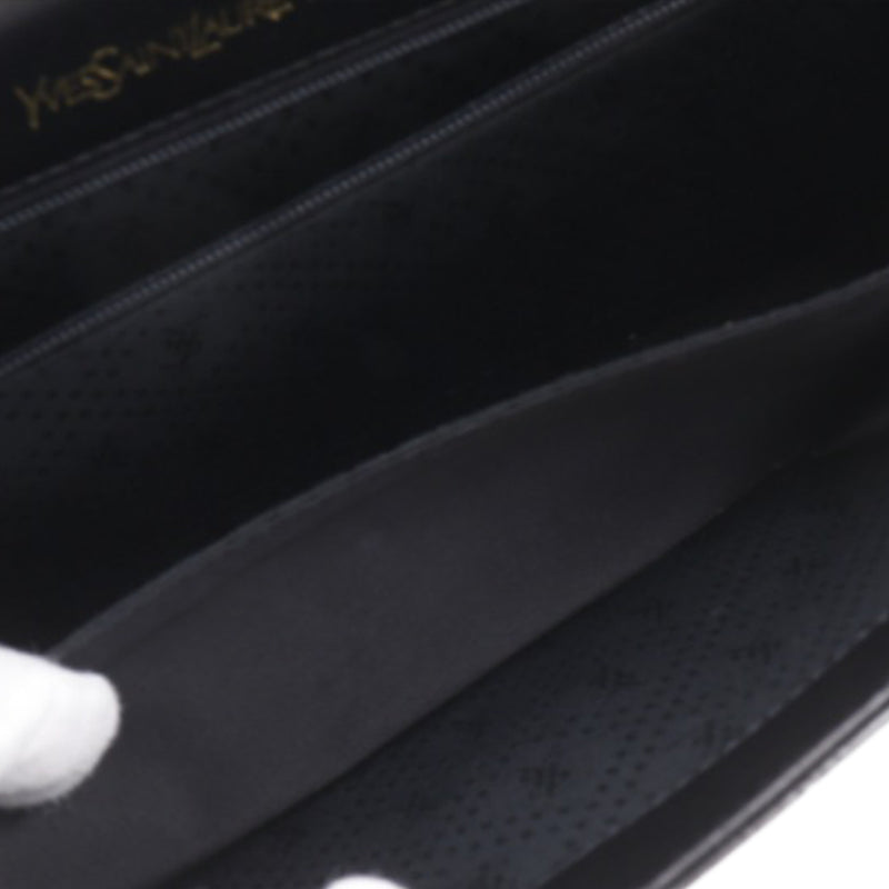 Croc Embossed Patent Clutch - Image 6