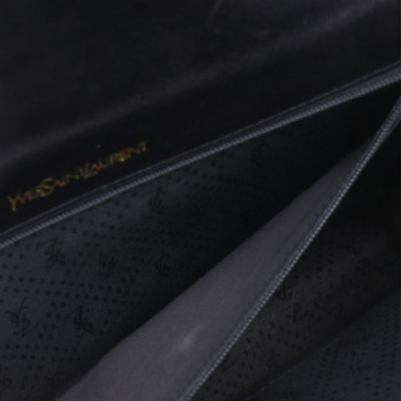 Croc Embossed Patent Clutch - Image 7
