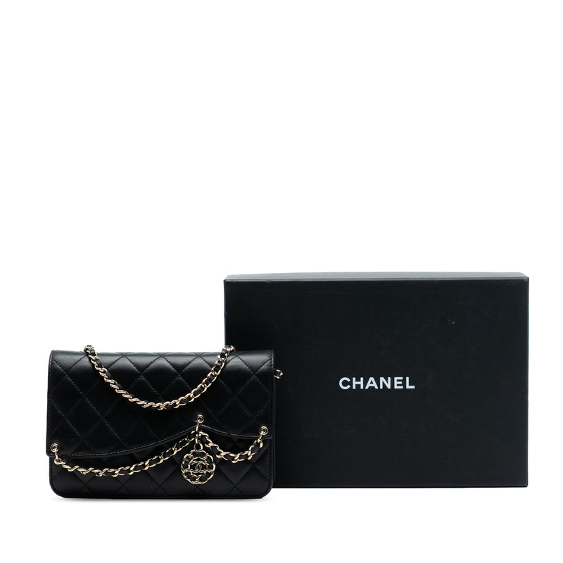 Quilted Lambskin CC Charm Wallet on Chain - Image 8