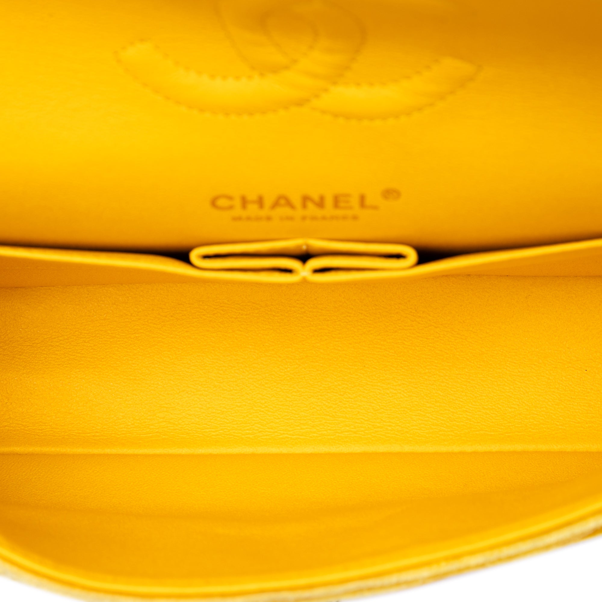 Medium Classic Velvet Double Flap - Image 4
