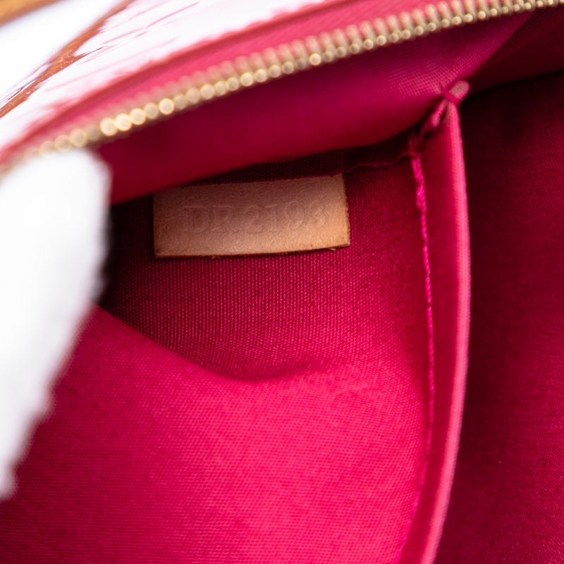 Monogram Vernis Pochette Accessoires - Image 6