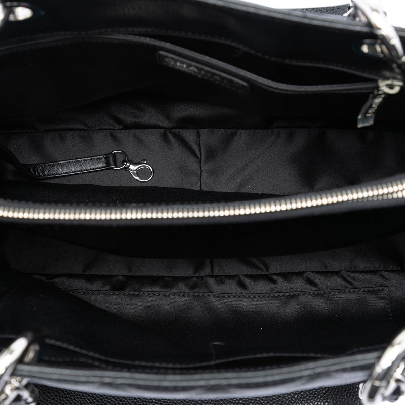 Caviar Grand Shopping Tote - Image 4