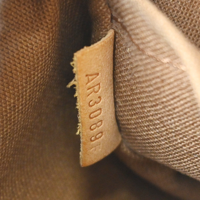 Louis Vuitton Trotteur Beaubourg Monogram Canvas Brown Bag