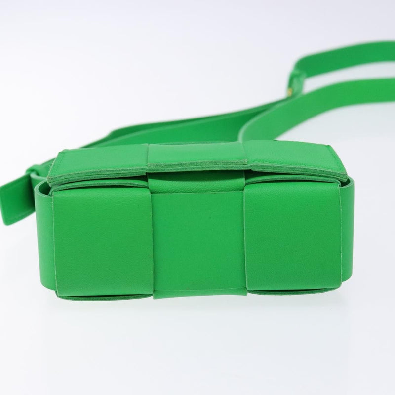 Bottega Veneta Cassette Maxi Intrecciato Leather Green Bag