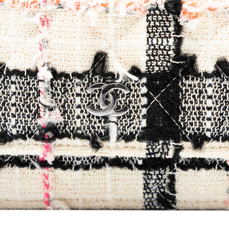 CC Quilted Tweed Wallet On Chain - Image 5
