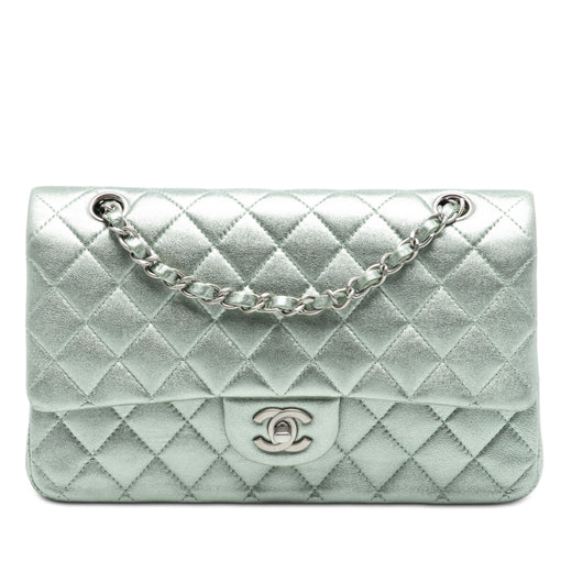Medium Classic Metallic Lambskin Double Flap - Image 1