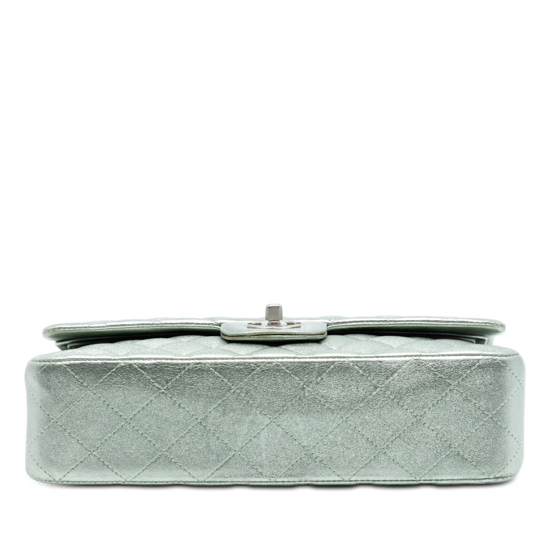 Medium Classic Metallic Lambskin Double Flap - Image 3
