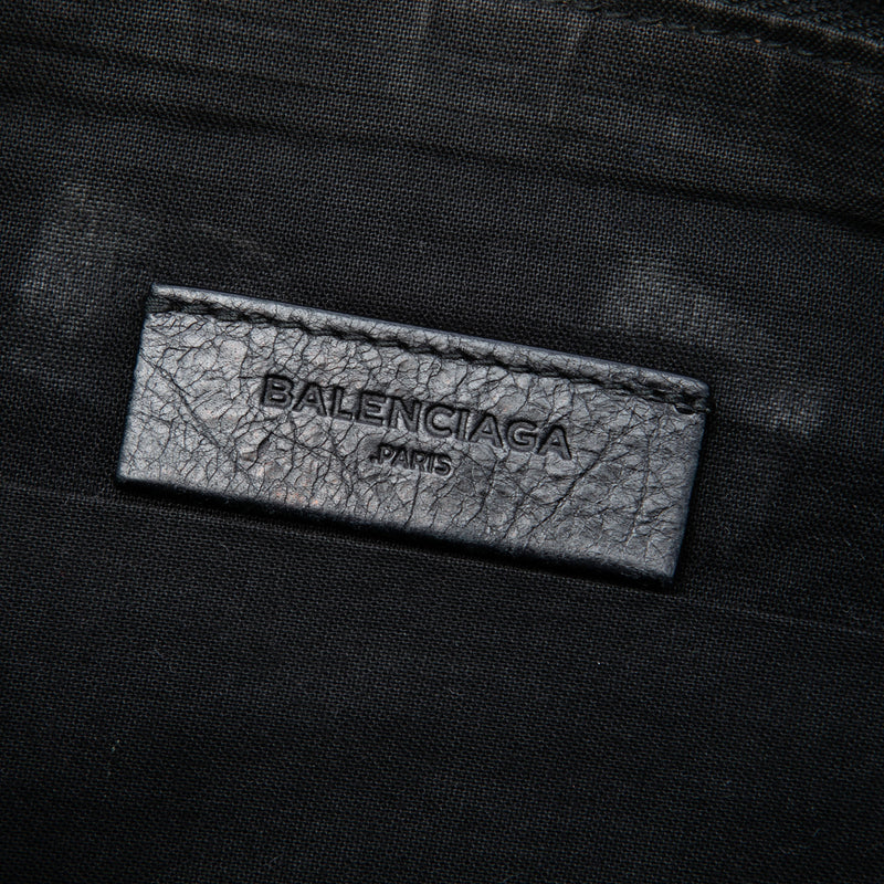 Lambskin Motocross Giant 12 Zip Around Flat Clutch - Image 5
