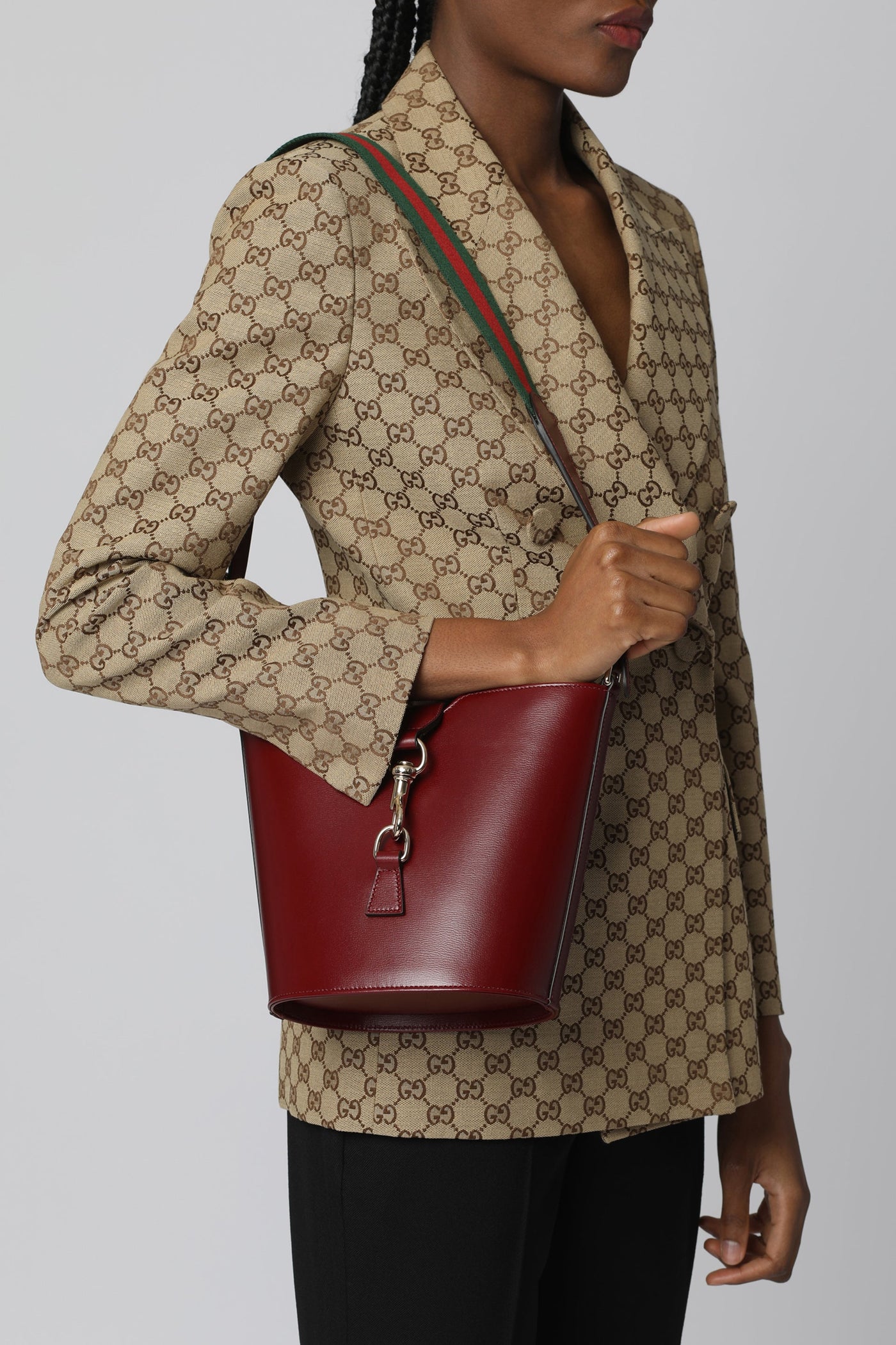 Gucci Mini Leather Bucket Bag — Red