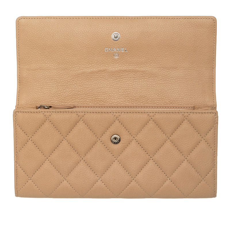 CC Quilted Caviar Gusset Flap Long Wallet - Image 4