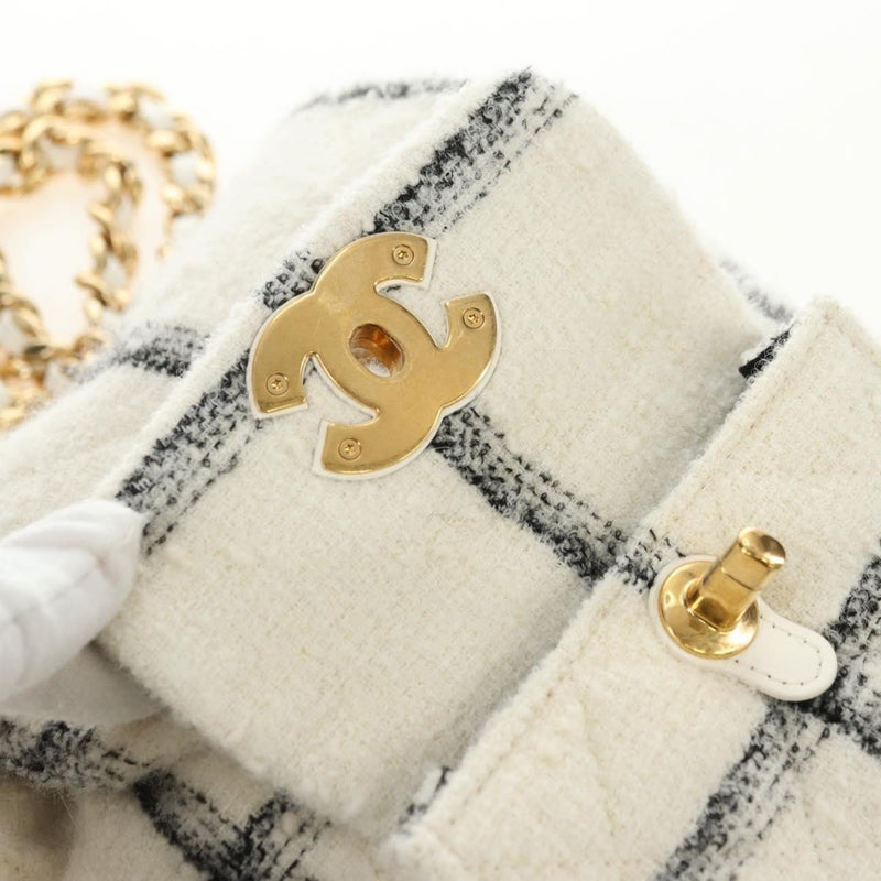 Chanel Duma Drawstring Quilted Wool Tweed Beige Bag