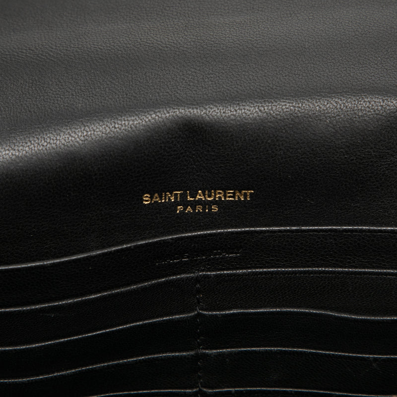 Matelasse Lambskin Monogram Vicky Chain Wallet - Image 5