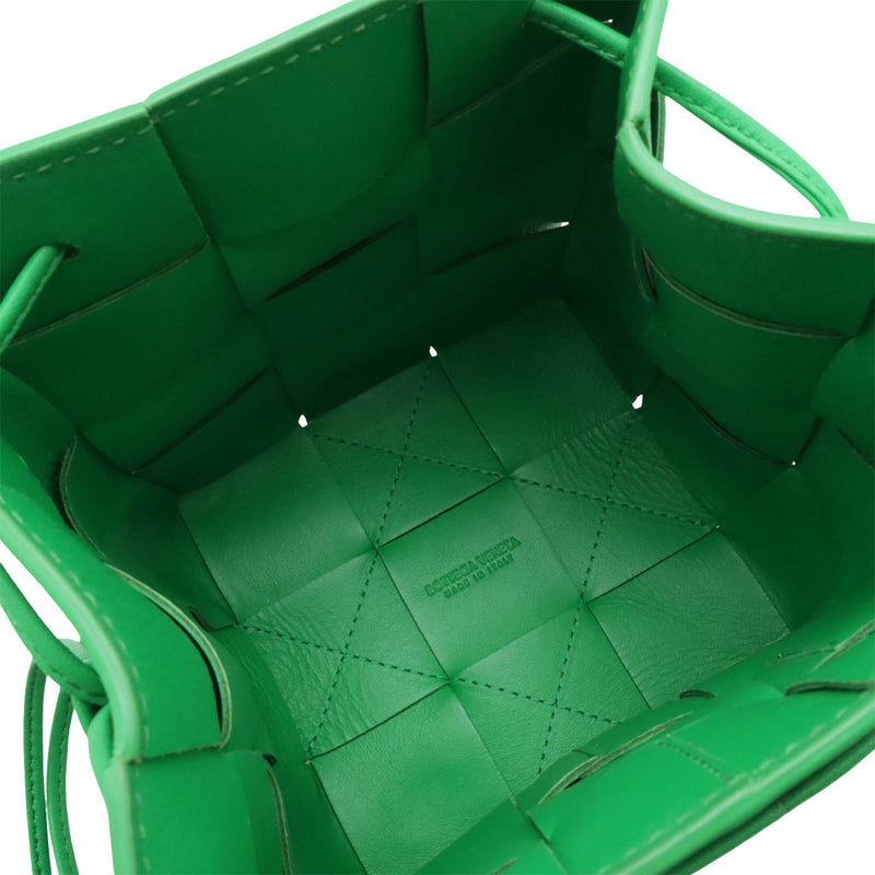 Small Nappa Maxi Intrecciato Cassette Bucket Bag - Image 3