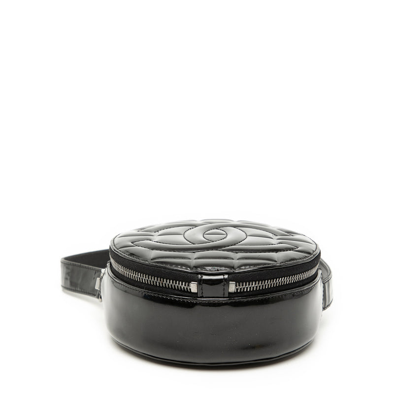 CC Choco Bar Patent Round Shoulder Bag - Image 3